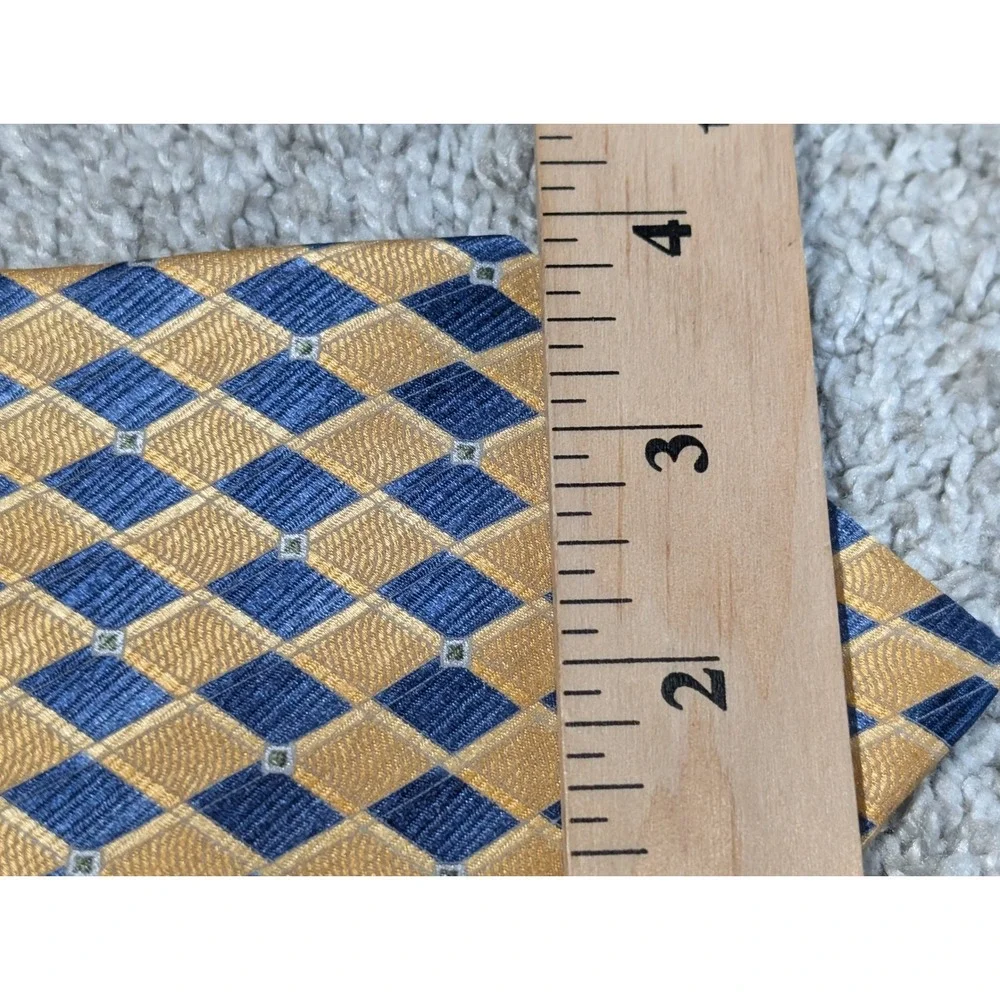 Geoffrey Beene Tie Mens OS Gold Blue Diamond Harlequin 100%‎ Silk Classic Wide